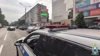 Пять иностранных курьеров попались на девяти нарушениях миграционных правил в Ростове — четверо работали без патента.